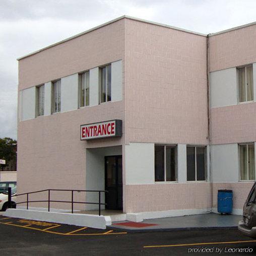 Riviera Motor Inn Brooklyn นิวยอร์ก ภายนอก รูปภาพ